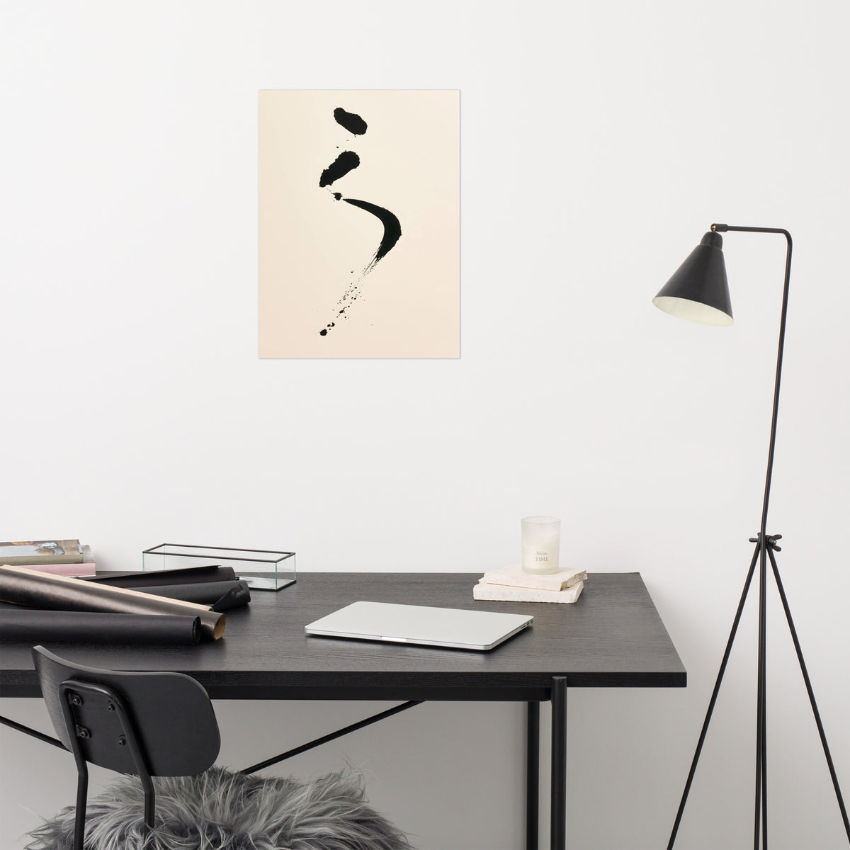 Mockup of curved black ink cascade with fine spray on cool cream paper